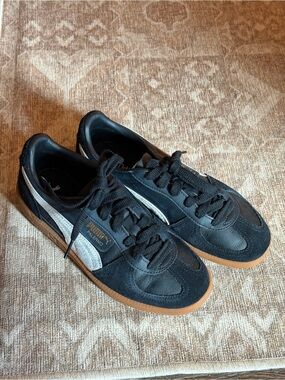 Puma Palermo women’s Black Leather Sneakers with Gum Sole